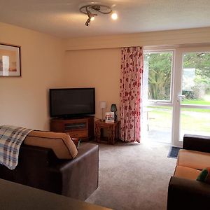 2 Bed Silver House